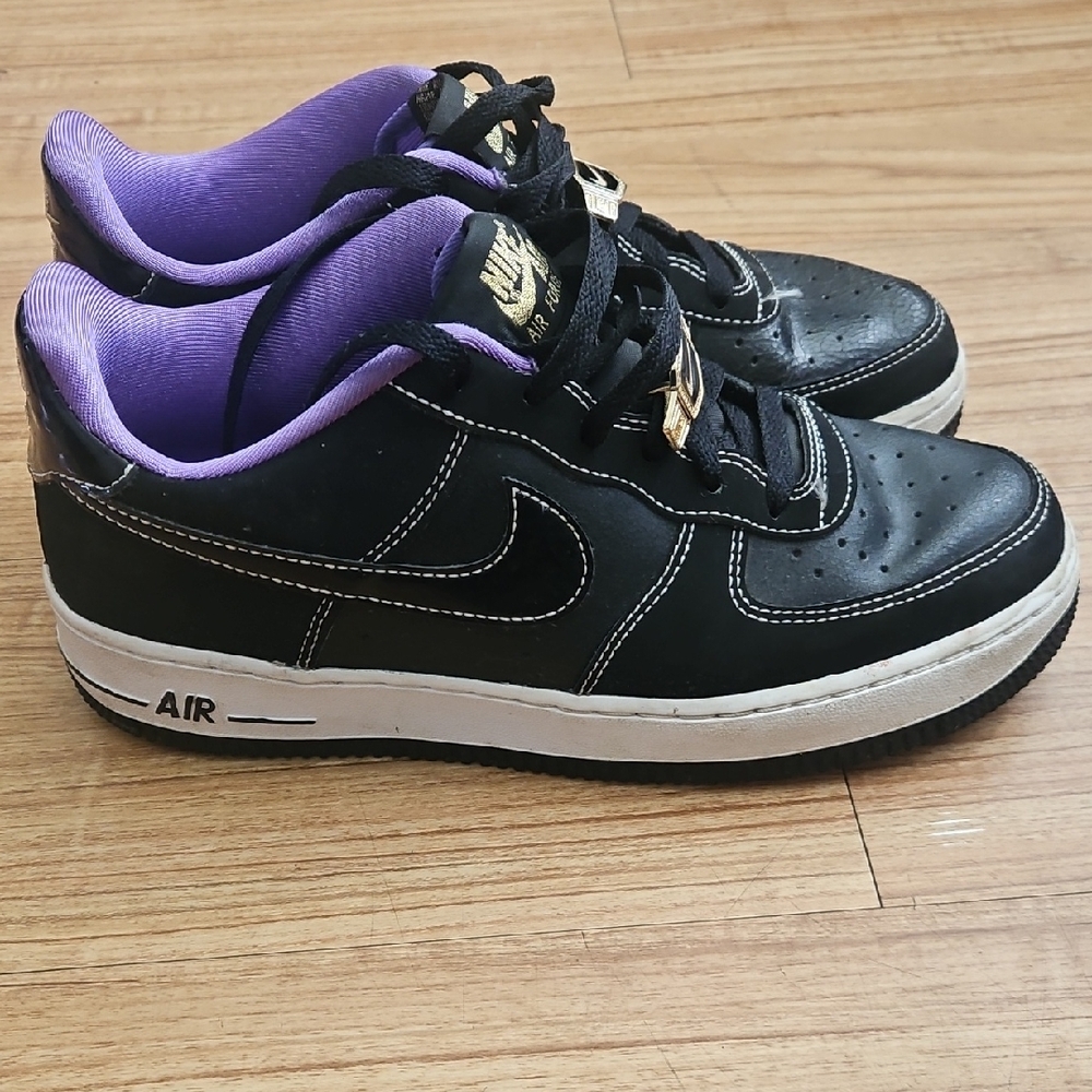 Black Nike Air Force 1 Big Boys Size 7